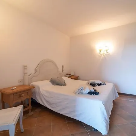 - Skyline Porto Cervo - La Maison D'argent * ليسيا دي فاكا
